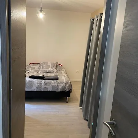 Appartement LA_MAISON - T2 Spacieux avec Jacuzzi. *